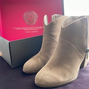 Vince Camuto Vo-Felise suede ankle boots